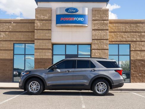 New 2026 Ford Explorer Active w/ Active Comfort Package image 9