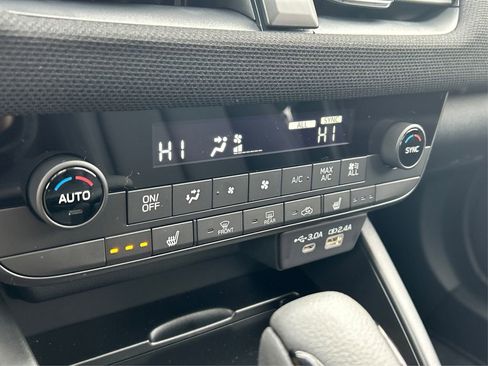 New 2026 Subaru Outback Limited XT image 32