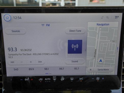 Used 2024 Ford Transit 350 XLT RWD image 15