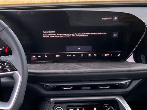 New 2025 Audi Q5 Premium image 6