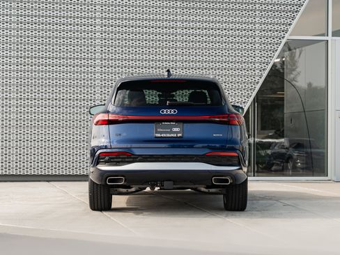 Certified 2025 Audi Q5 Premium w/ Premium Plus AWD/4WD image 29