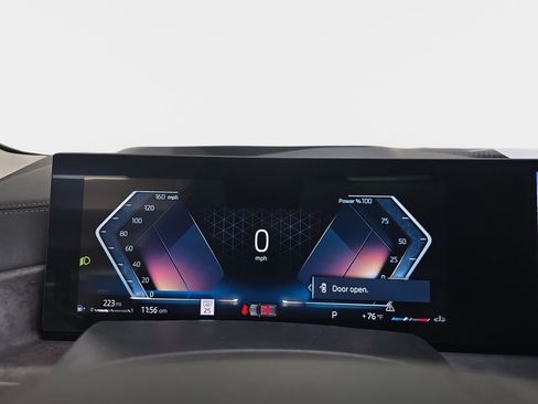 Certified 2025 BMW X7 xDrive40i w/ Executive Package image 19