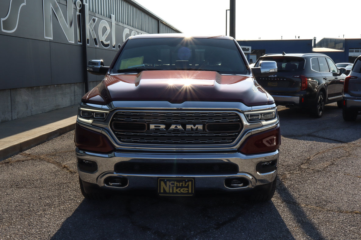 Used 2021 RAM 1500 Limited AWD/4WD image 2