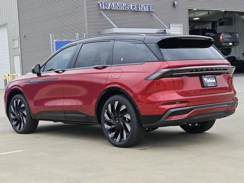 New 2026 Lincoln Nautilus Reserve w/ Jet Appearance Package image 6