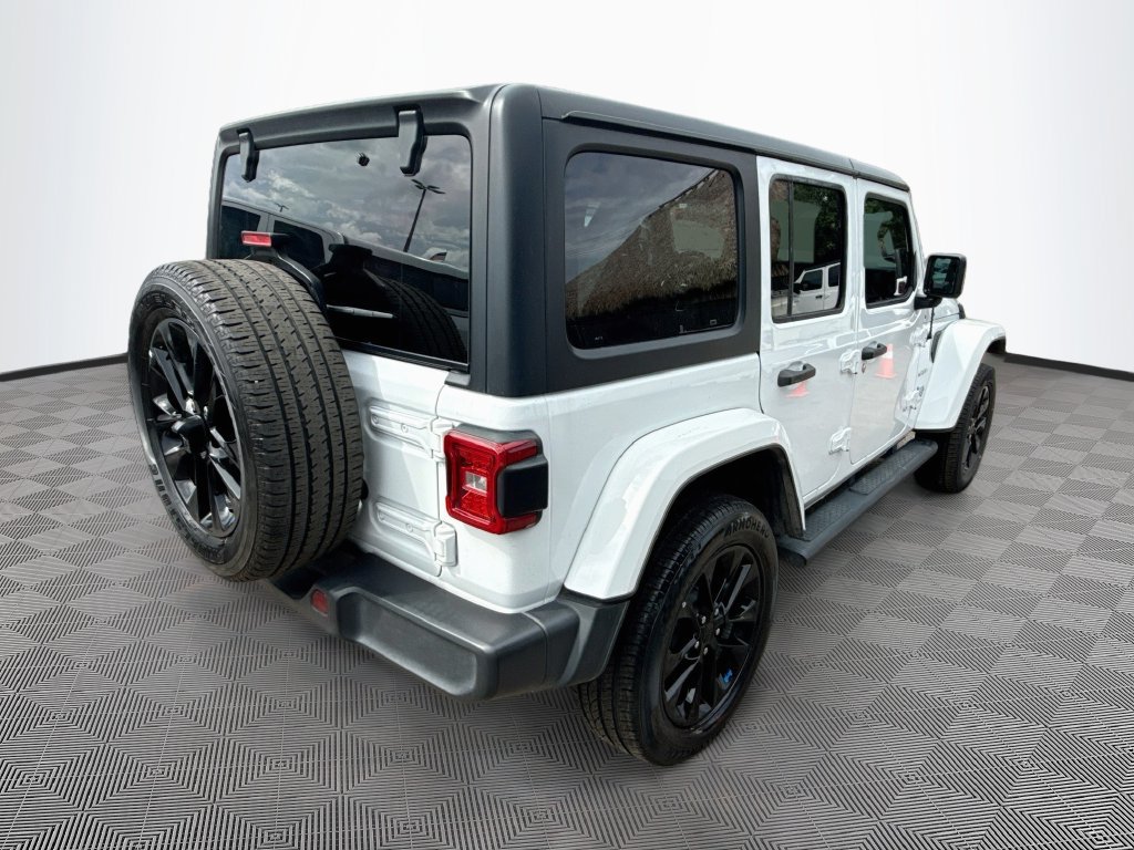 Certified 2023 Jeep Wrangler Unlimited Sahara w/ Cold Weather Group AWD/4WD image 6