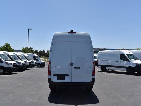 New 2025 Mercedes-Benz Sprinter 2500 image 6