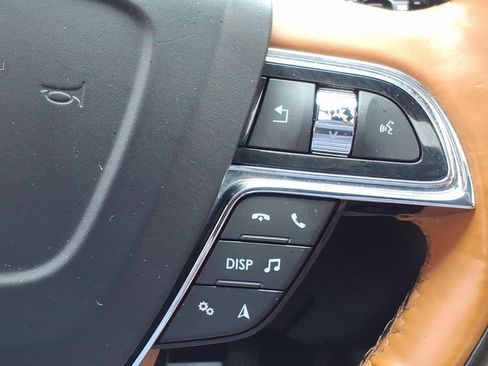 Certified 2022 Lincoln Nautilus Black Label AWD/4WD image 25