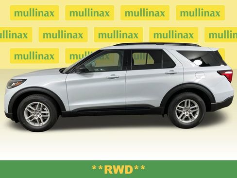 New 2026 Ford Explorer Active image 12