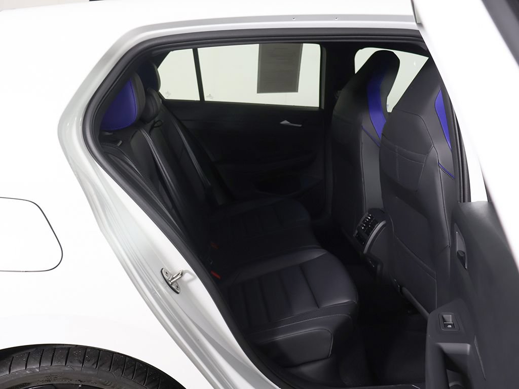 Used 2026 Volkswagen Golf R AWD/4WD image 33