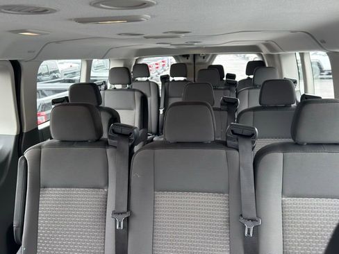 Used 2023 Ford Transit 350 XLT image 11