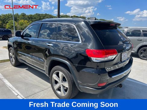 Used 2015 Jeep Grand Cherokee Limited AWD/4WD image 2