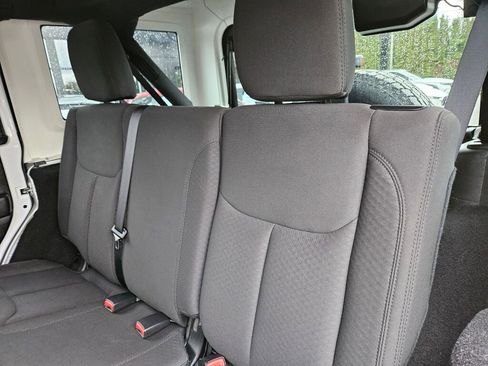 Used 2017 Jeep Wrangler Unlimited Sport w/ Max Tow Package image 14