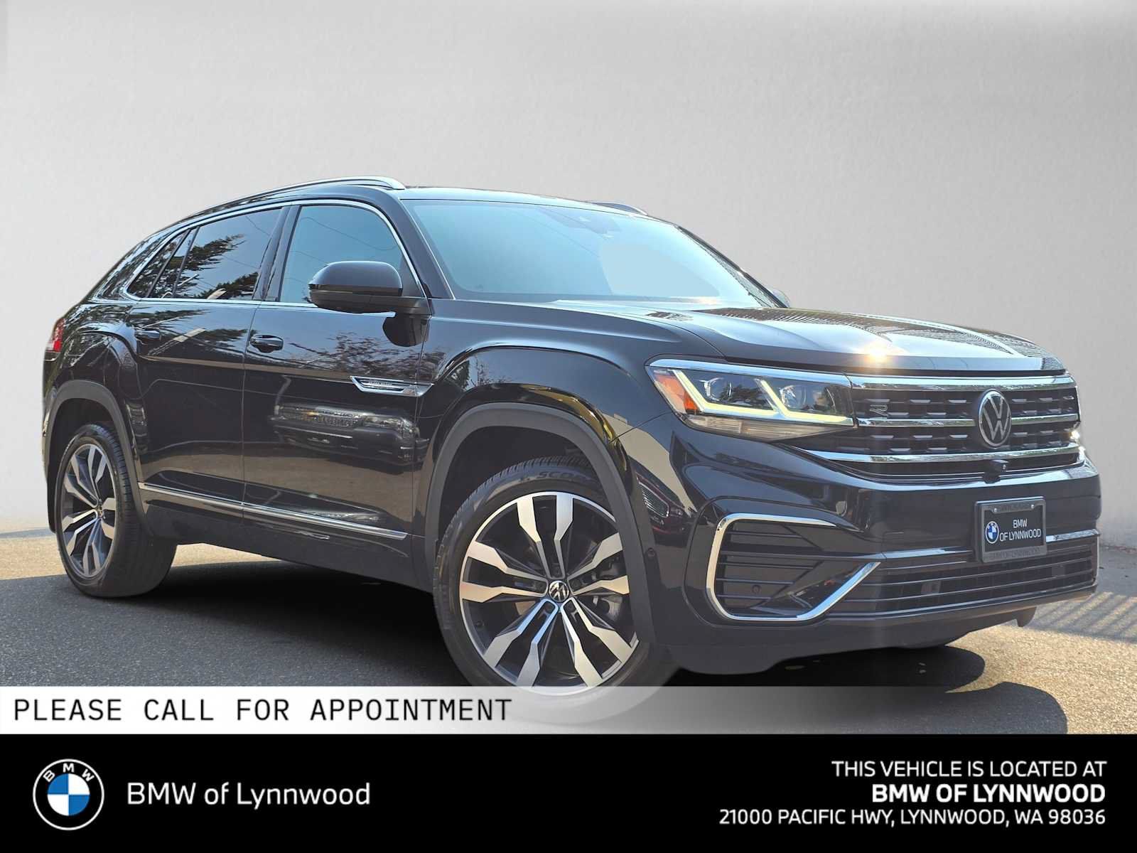 Used 2023 Volkswagen Atlas Cross Sport SEL Premium R-Line AWD/4WD image 1