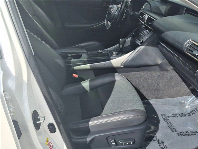 Used 2018 Lexus IS 300 w/ Accessory Package 2 RWD image 19
