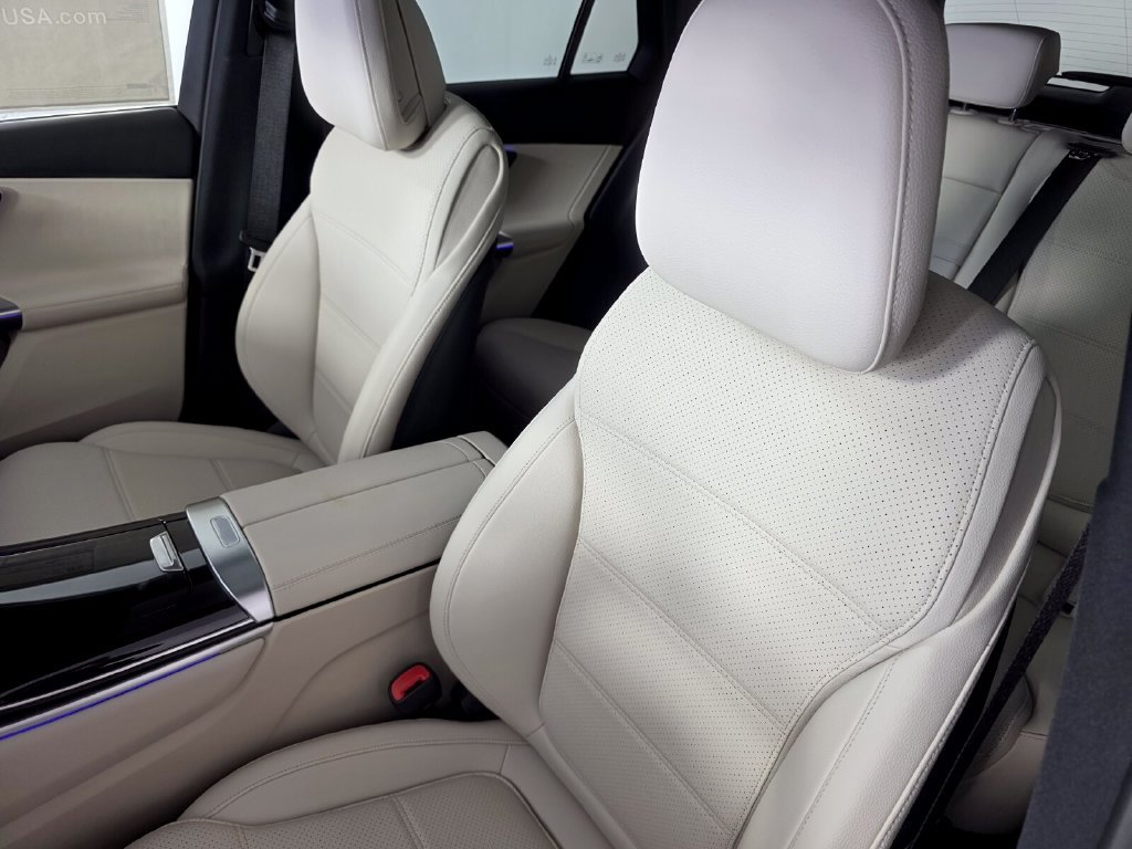 New 2027 Mercedes-Benz GLC 300 4MATIC image 8