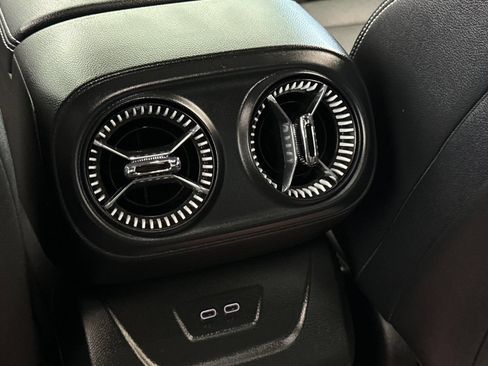 Used 2024 Chevrolet Blazer EV LT AWD/4WD image 15