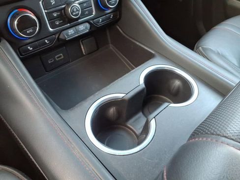 Used 2021 Chevrolet Tahoe RST image 14