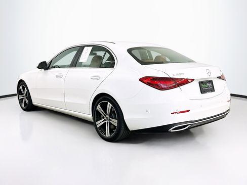 Used 2025 Mercedes-Benz C 300 4MATIC Sedan image 5