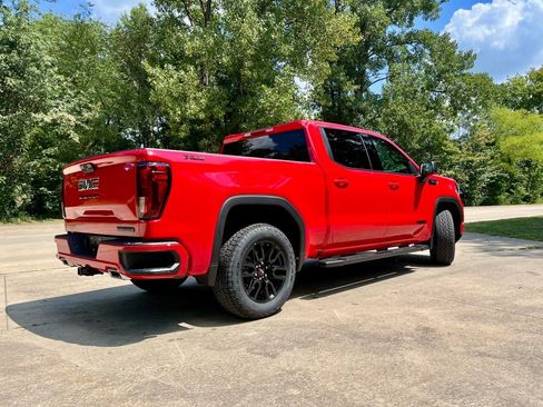 New 2026 GMC Sierra 1500 Elevation w/ LPO, Elevation Black Package image 6