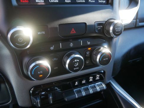 Used 2021 RAM 1500 Big Horn image 28