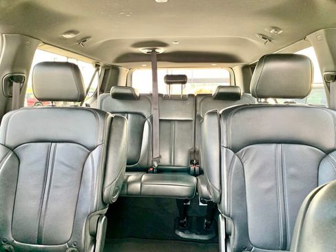 Used 2025 Jeep Wagoneer L Series II AWD/4WD image 44