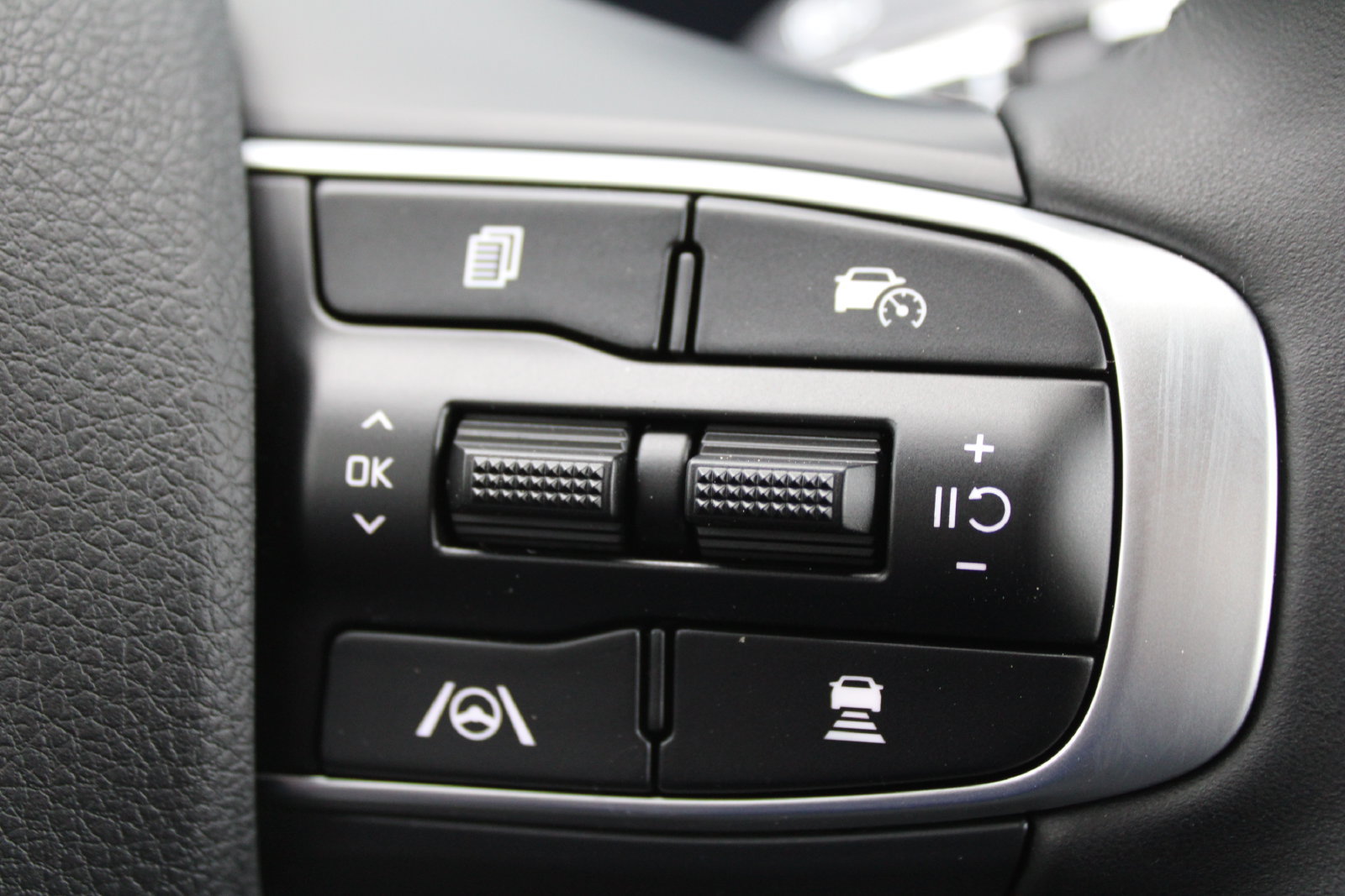 New 2026 Kia K5 GT-Line FWD image 27