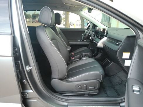 Used 2022 Hyundai Ioniq 5 Limited w/ Cargo Package AWD/4WD image 21