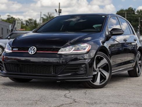 Used 2018 Volkswagen GTI Autobahn FWD image 1