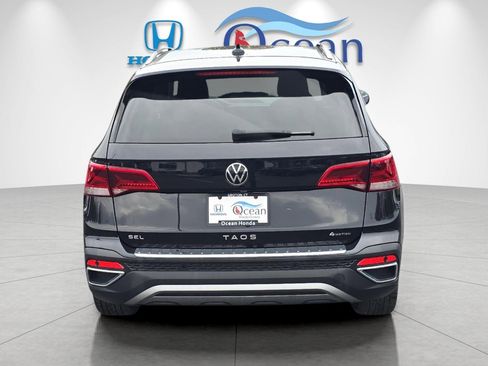 Used 2022 Volkswagen Taos SEL image 5