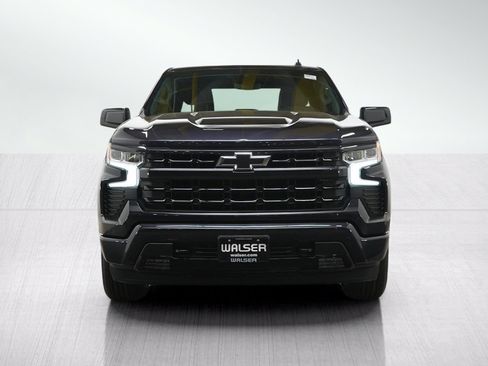 Used 2024 Chevrolet Silverado 1500 RST w/ Z71 Off-Road Package AWD/4WD image 8