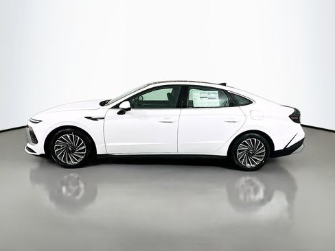 New 2026 Hyundai Sonata Limited image 8