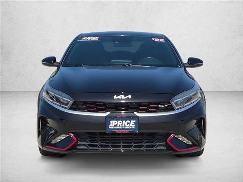 Used 2022 Kia Forte GT FWD image 2