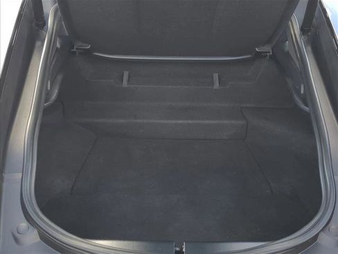 Used 2021 Jaguar F-TYPE R image 6