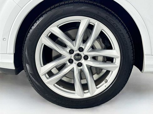 Used 2025 Audi Q7 3.0T Premium Plus w/ Premium Plus Package image 32