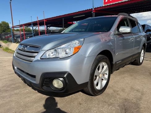 Used 2013 Subaru Outback 2.5i Premium w/ All-Weather Pkg AWD/4WD image 22