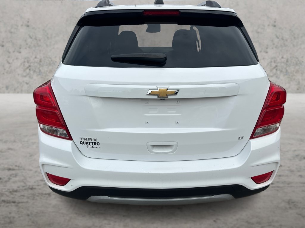 Used 2020 Chevrolet Trax LT w/ LT Convenience Package FWD image 14
