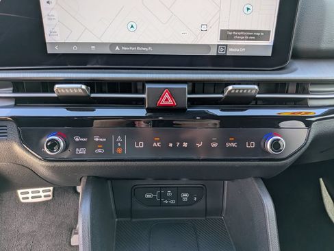 Certified 2026 Kia Sportage X-Pro Prestige AWD/4WD image 25