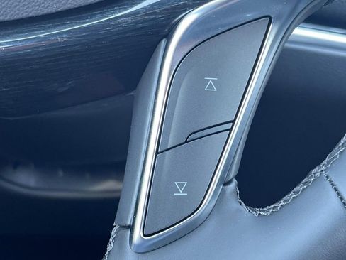 New 2025 Cadillac XT5 Premium Luxury w/ Technology Package image 31