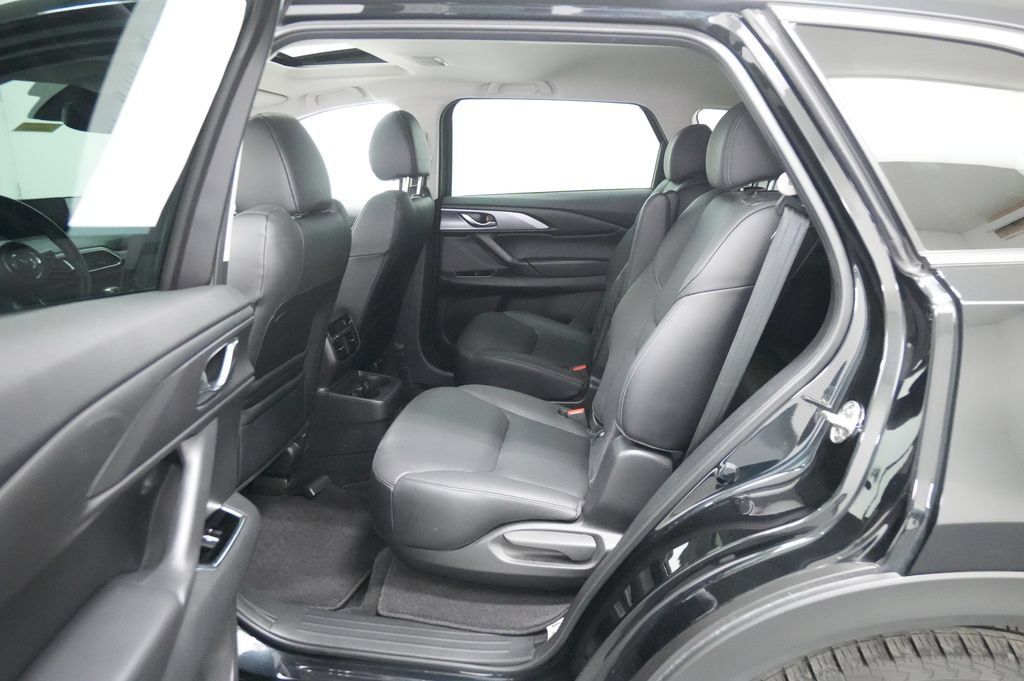 Used 2023 MAZDA CX-9 Touring AWD/4WD image 18