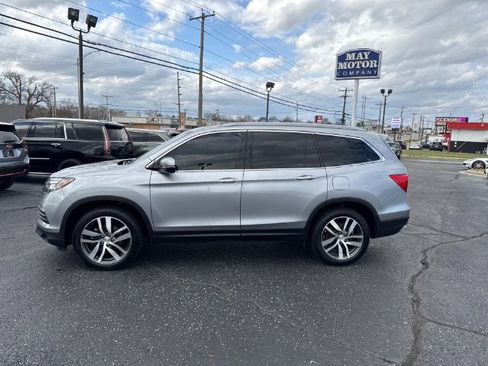 Used 2017 Honda Pilot Elite image 2