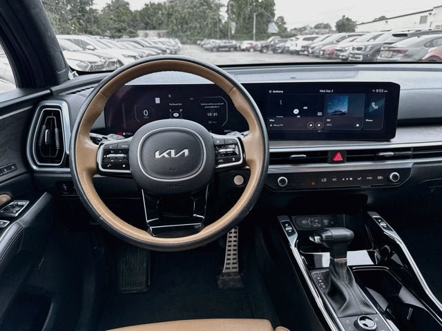 Certified 2024 Kia Sorento SX Prestige w/ Olive Brown Leather Package AWD/4WD image 24