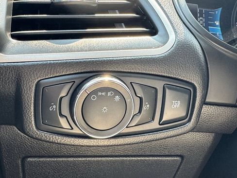 Used 2022 Ford Edge SEL AWD/4WD image 31