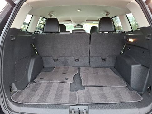 Used 2019 Ford Escape Titanium image 30