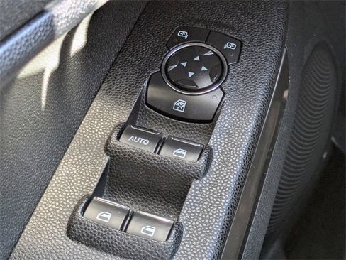 Certified 2020 Ford EcoSport SES image 24