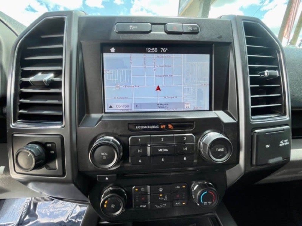 Used 2018 Ford F150 XLT w/ Equipment Group 302A Luxury RWD image 32