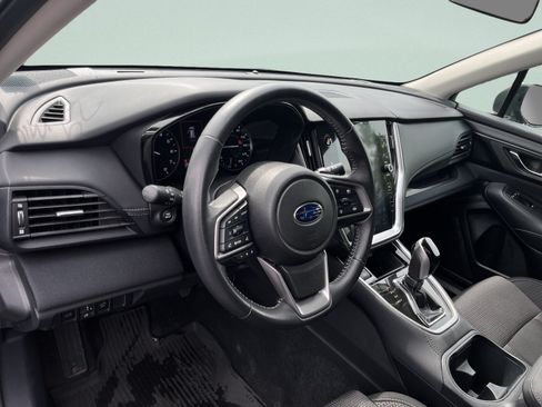 Used 2023 Subaru Outback Premium AWD/4WD image 10