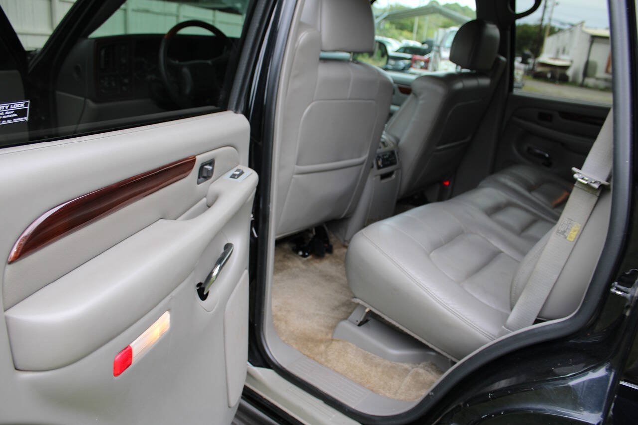 Used 2002 Cadillac Escalade AWD image 28