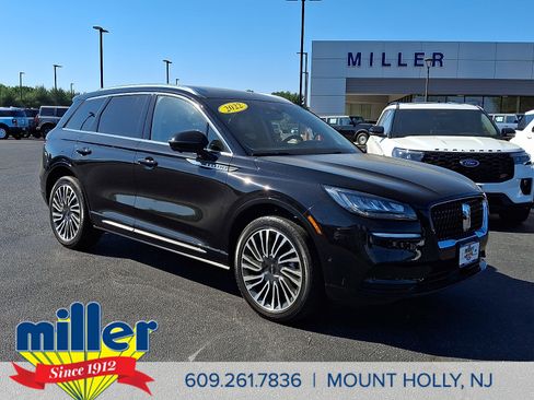 Certified 2022 Lincoln Corsair Reserve w/ Equipment Group 201A AWD/4WD image 1