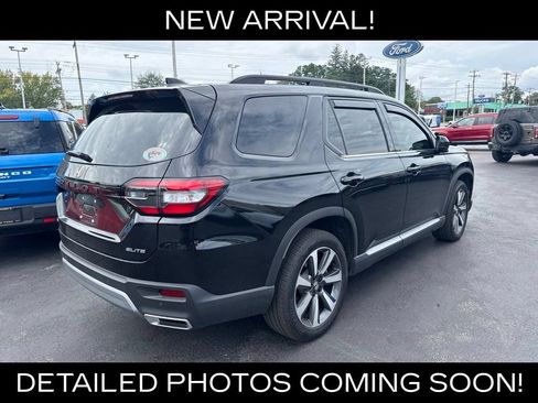 Used 2025 Honda Pilot Elite image 4