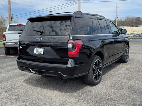 Used 2019 Ford Expedition Limited w/ Equipment Group 303A image 3